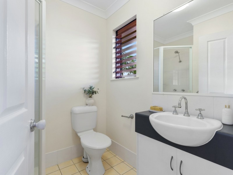 13/11-19 Stratford Parade, Stratford QLD 4870