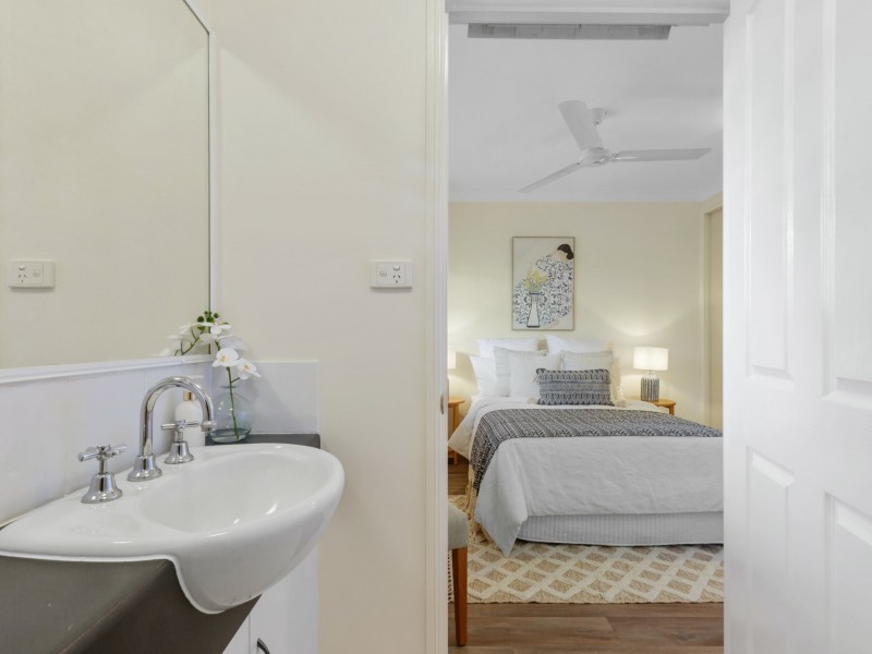 13/11-19 Stratford Parade, Stratford QLD 4870