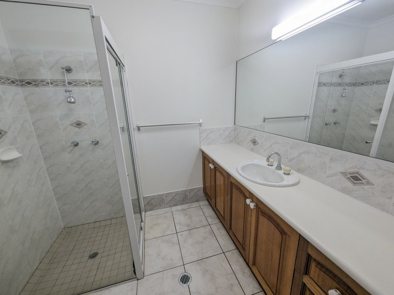 58 Barnes Street, Earlville QLD 4870