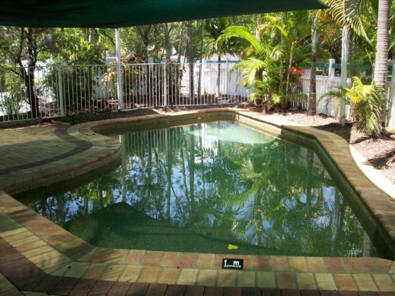 13/34 Springfield Crescent, Manoora QLD 4870