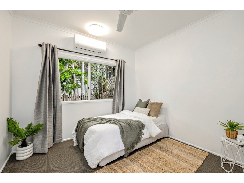 5 Whyandra Close, Mount Sheridan QLD 4868