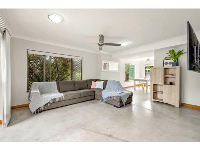 1/14-16 Rowe Street, Earlville QLD 4870