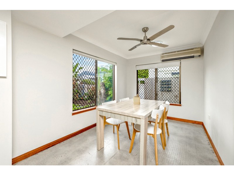1/14-16 Rowe Street, Earlville QLD 4870