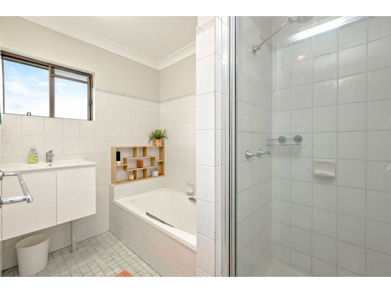 1/14-16 Rowe Street, Earlville QLD 4870