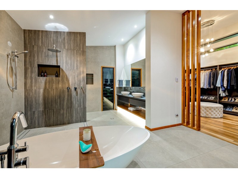 44A Clare Street, Parramatta Park QLD 4870