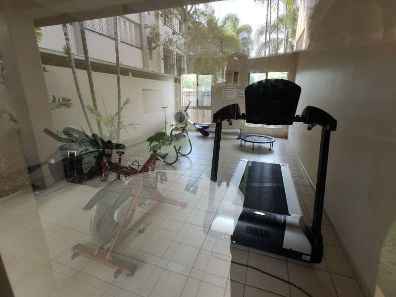 209/2-8 Centenary Close, Manoora QLD 4870