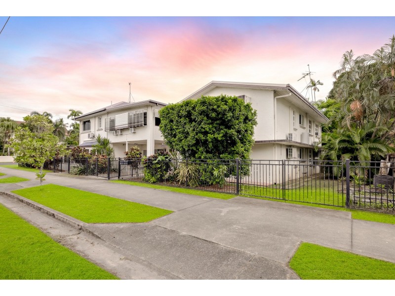91 Digger Street, Cairns North QLD 4870