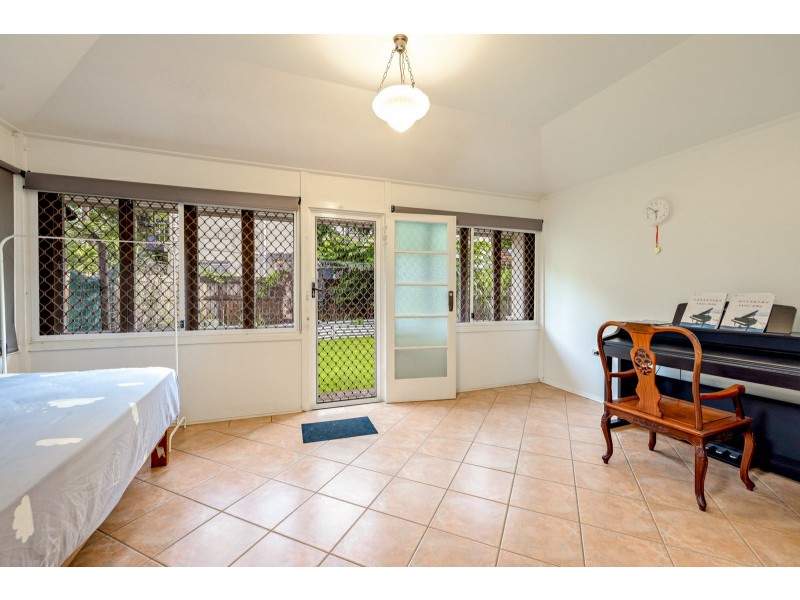 91 Digger Street, Cairns North QLD 4870