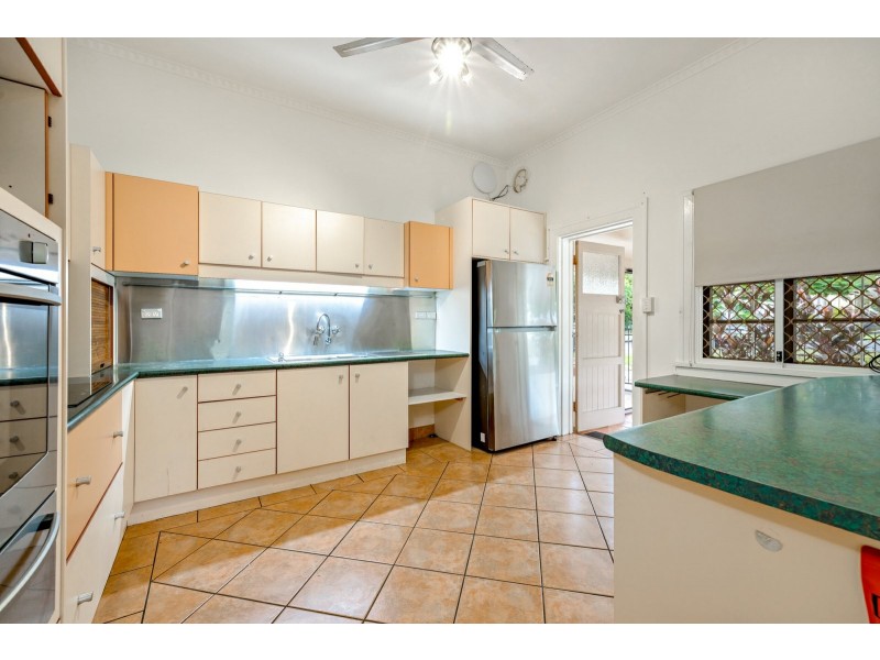 91 Digger Street, Cairns North QLD 4870