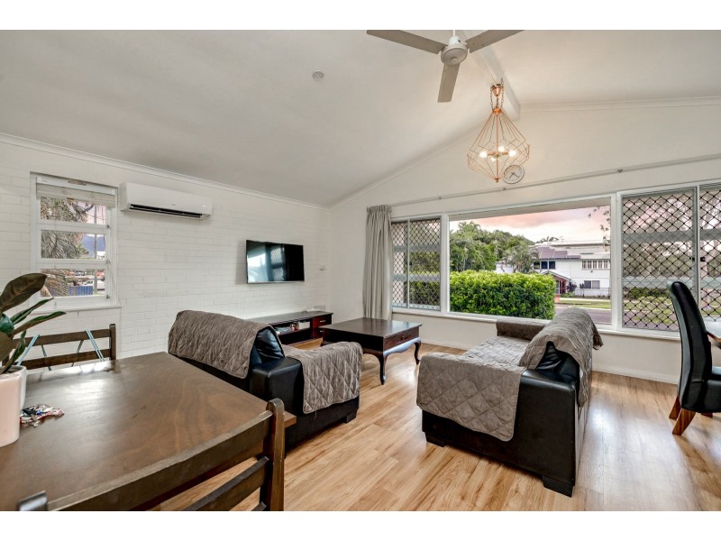 91 Digger Street, Cairns North QLD 4870