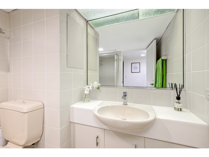4/173-181 Esplanade, Cairns North QLD 4870