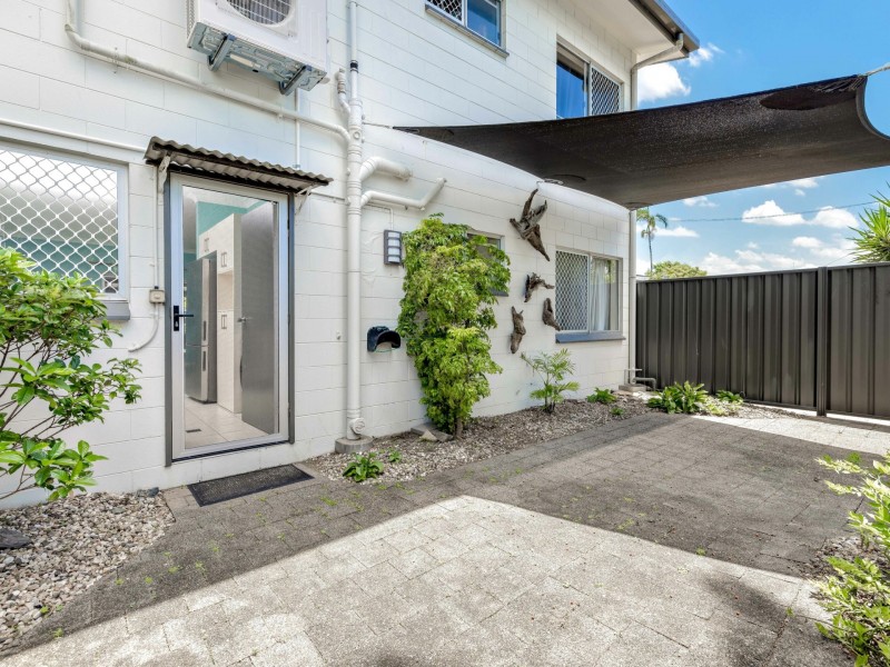 1/21 Creedy Street, Westcourt QLD 4870