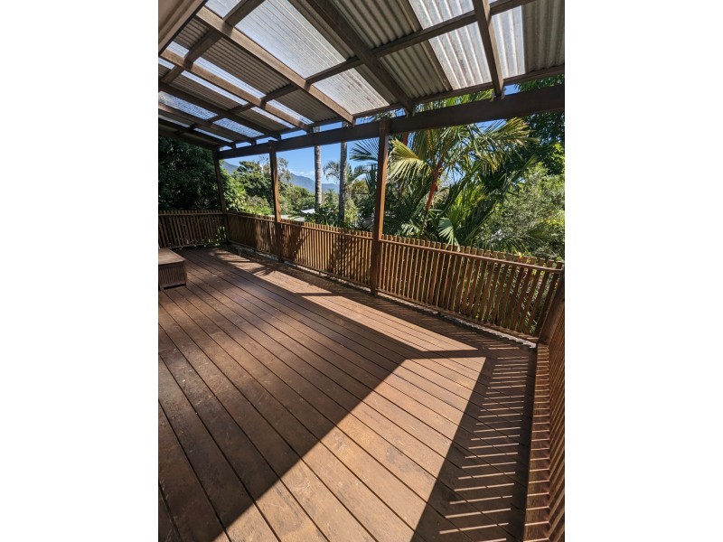 14 Blue Hills Crescent, Freshwater QLD 4870