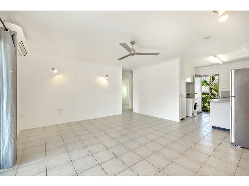 7/120 Greenslopes Street, Edge Hill QLD 4870