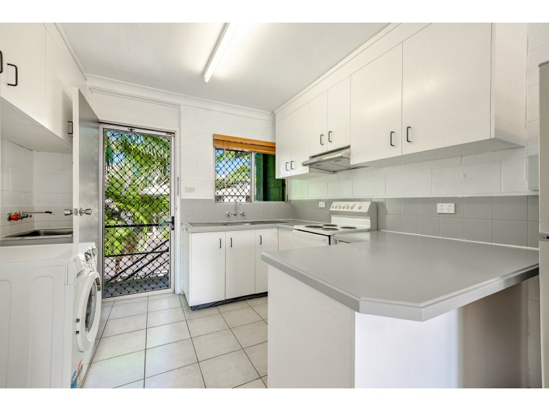 7/120 Greenslopes Street, Edge Hill QLD 4870
