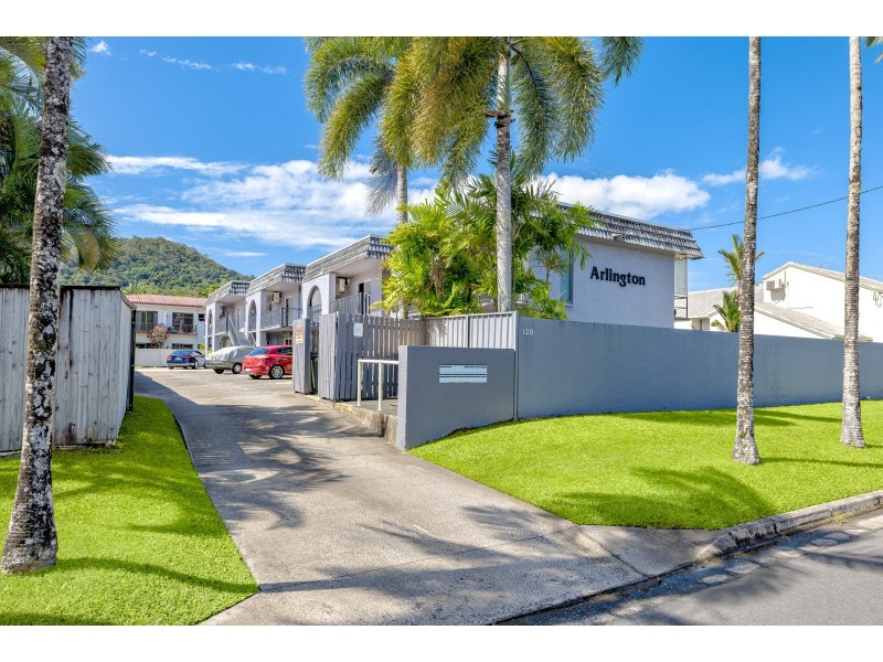 7/120 Greenslopes Street, Edge Hill QLD 4870
