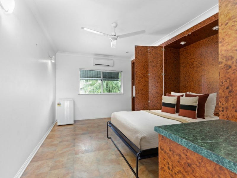 10/4 Chester Court, Manunda QLD 4870