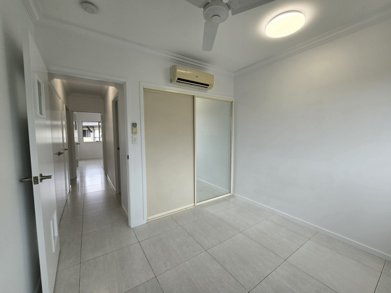 126/22 Ward Street, Mooroobool QLD 4870