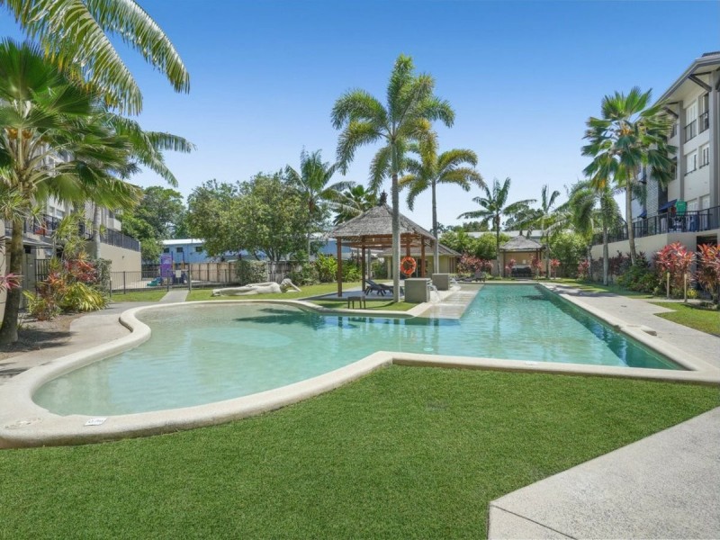 126/22 Ward Street, Mooroobool QLD 4870
