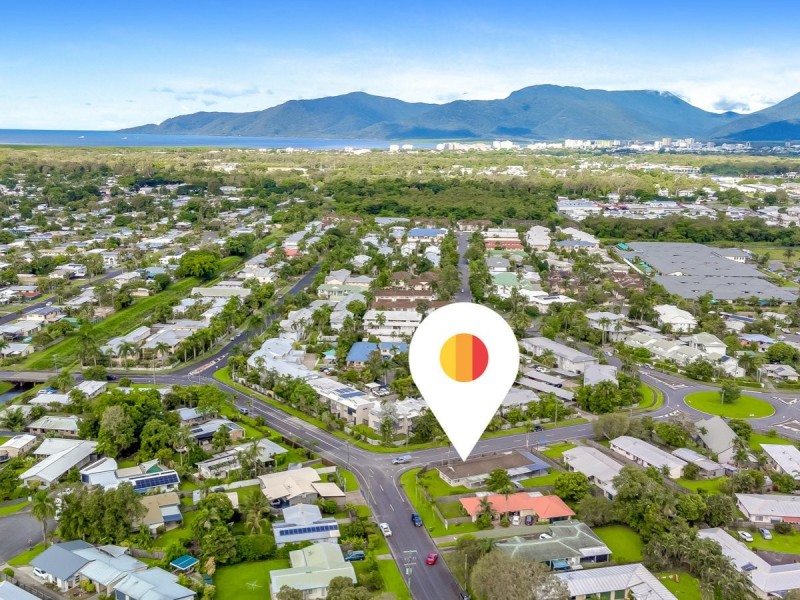 1/1 Redwood Street, Whitfield QLD 4870