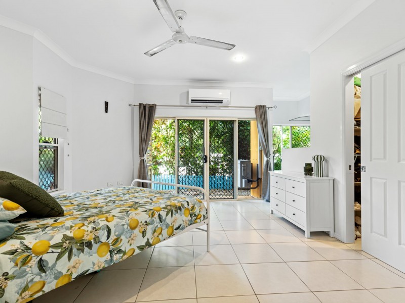 81 Michaelangelo Drive, Redlynch QLD 4870