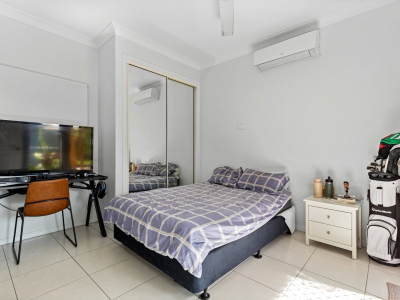 81 Michaelangelo Drive, Redlynch QLD 4870