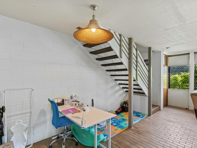 3/1 Pioneer Street, Manoora QLD 4870