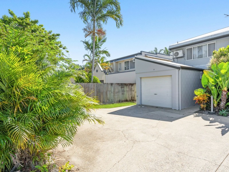 12/1 Springfield Crescent, Manoora QLD 4870