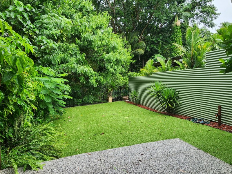 169A Jensen Street, Whitfield QLD 4870