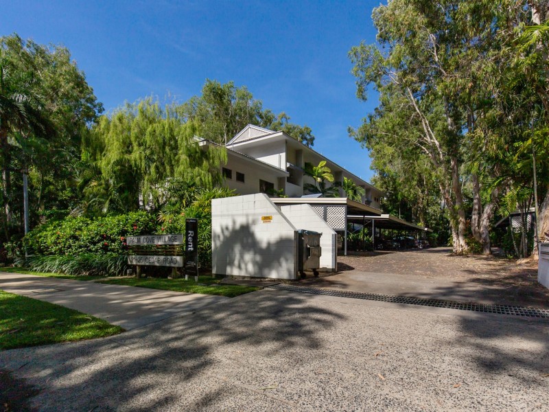 4/21 Cedar Road, Palm Cove QLD 4879