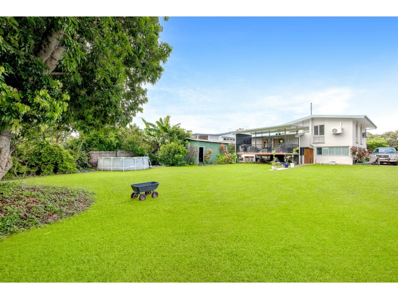 50 Mansfield Street, Earlville QLD 4870