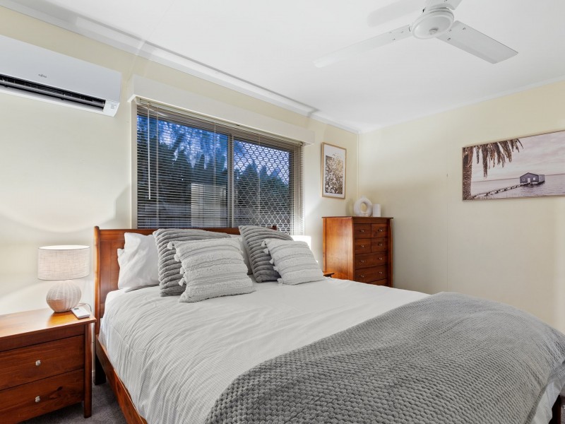 18 Card Avenue, Manunda QLD 4870