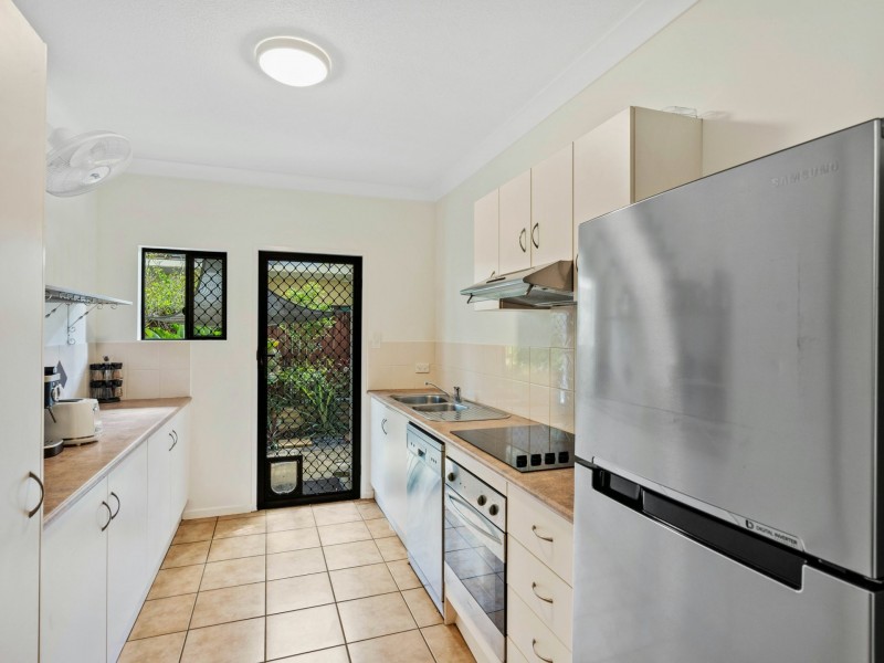 6/3-9 Stratford Parade, Stratford QLD 4870