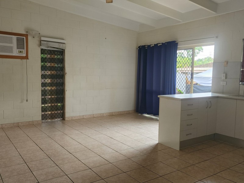 1/8 Sandown Close, Woree QLD 4868