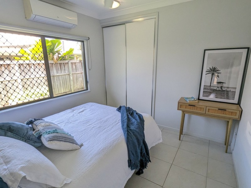 10 Quarterdeck Street, Trinity Beach QLD 4879