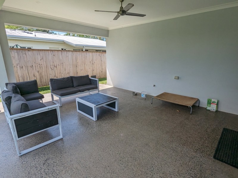 10 Quarterdeck Street, Trinity Beach QLD 4879