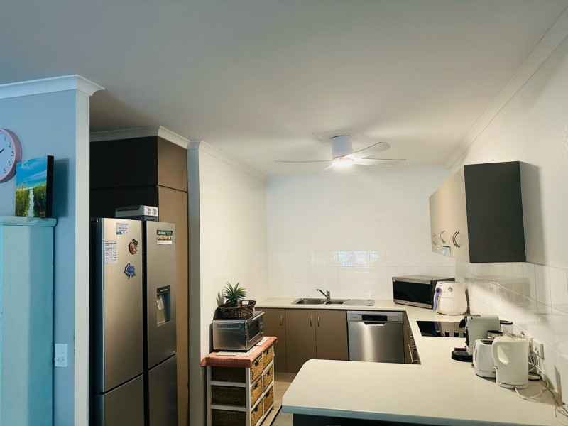 3/92 Digger Street, Cairns North QLD 4870