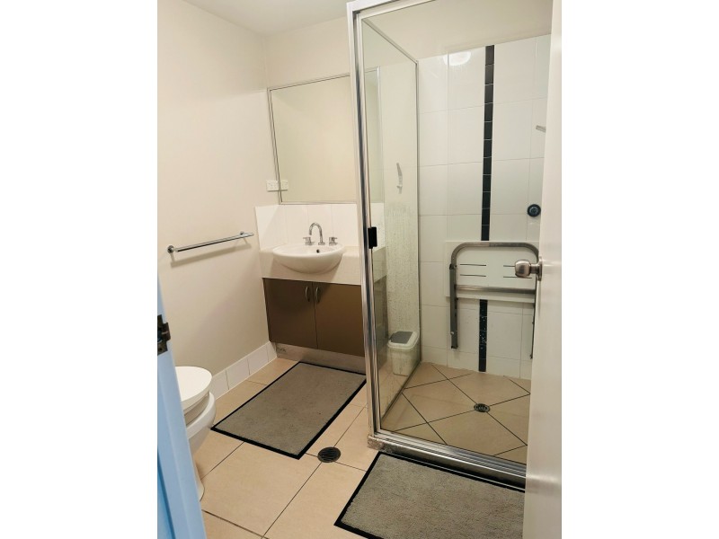 3/92 Digger Street, Cairns North QLD 4870