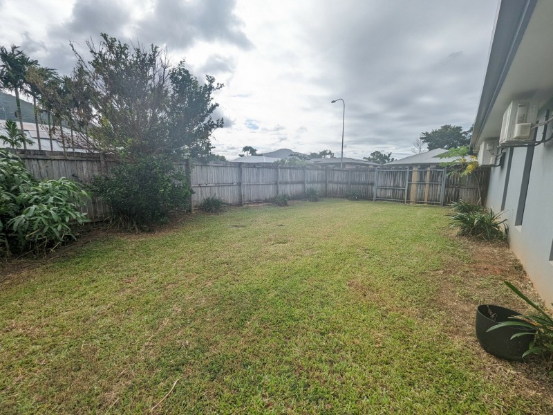 19 Perseverance Street, Redlynch QLD 4870