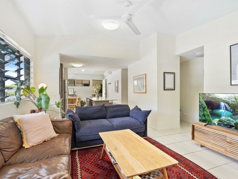 8/110-114 Collins Avenue, Edge Hill QLD 4870