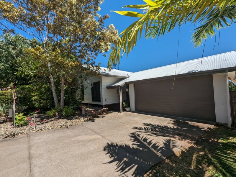 55 Catamaran Circuit, Trinity Beach QLD 4879