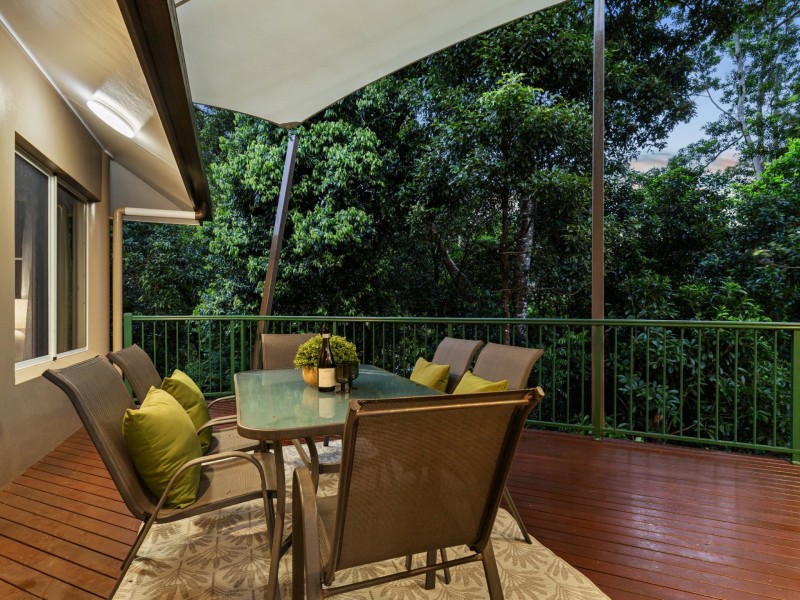 8 Barron View Drive, Freshwater QLD 4870