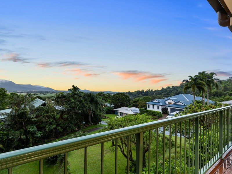 8 Barron View Drive, Freshwater QLD 4870