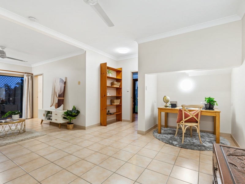 8 Barron View Drive, Freshwater QLD 4870