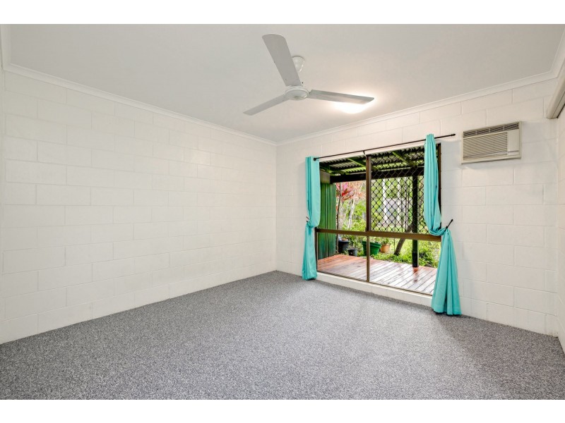 6/108-110 Mayers Street, Manunda QLD 4870