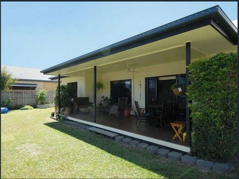 13 St Albans Close, Brinsmead QLD 4870