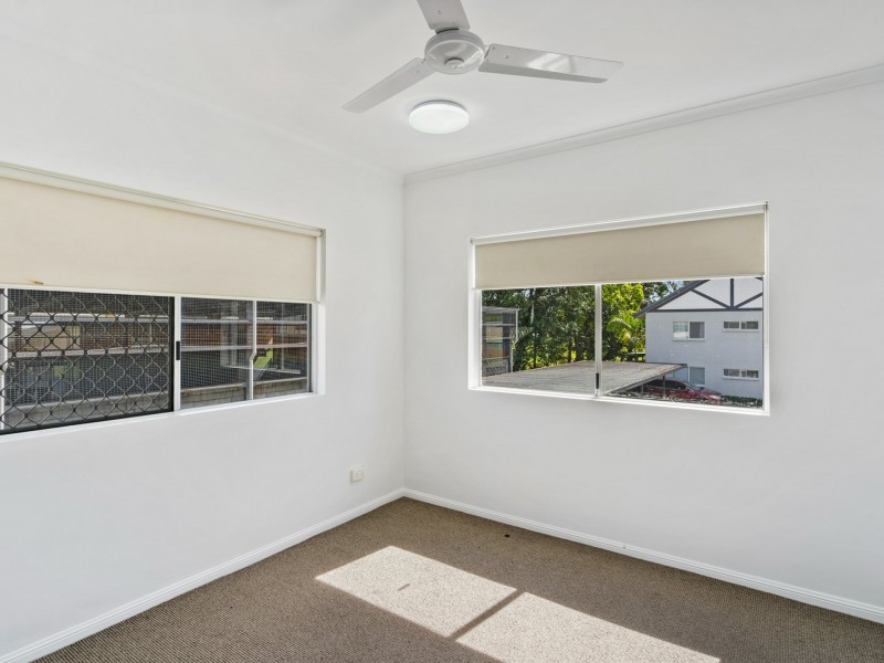 8/12 Mayers Street, Manunda QLD 4870