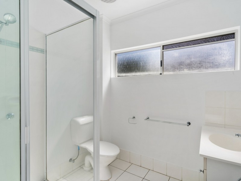 8/12 Mayers Street, Manunda QLD 4870