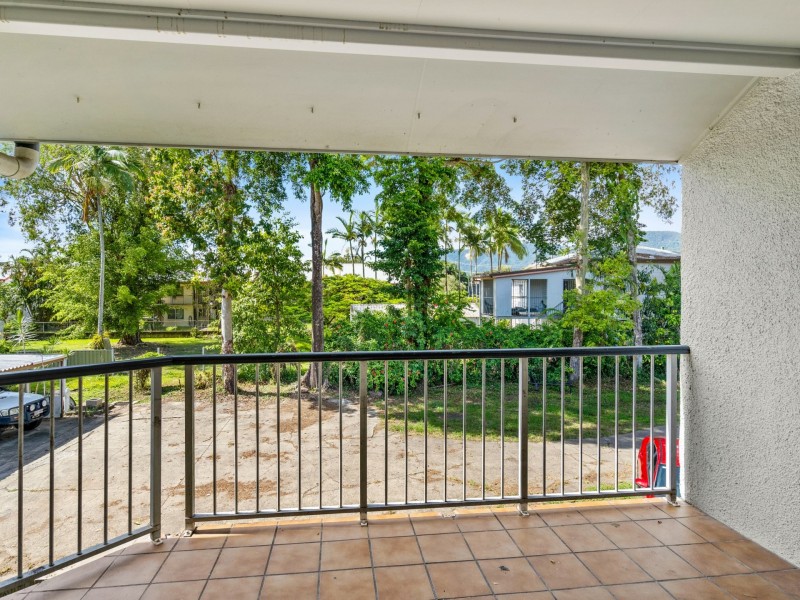 8/12 Mayers Street, Manunda QLD 4870