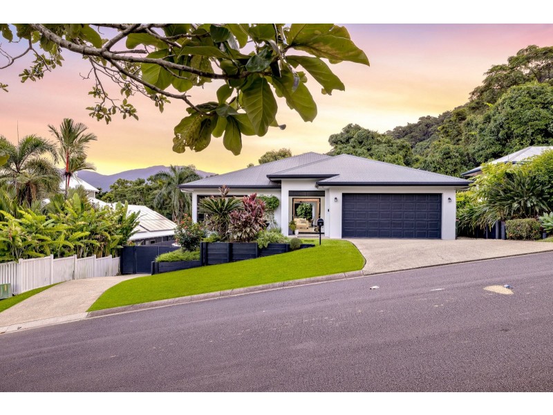 31 Gloucester Street, Whitfield QLD 4870